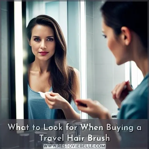 What to Look for When Buying a Travel Hair Brush
