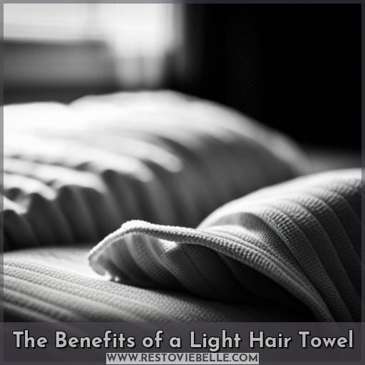 The Benefits of a Light Hair Towel