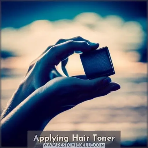 Applying Hair Toner