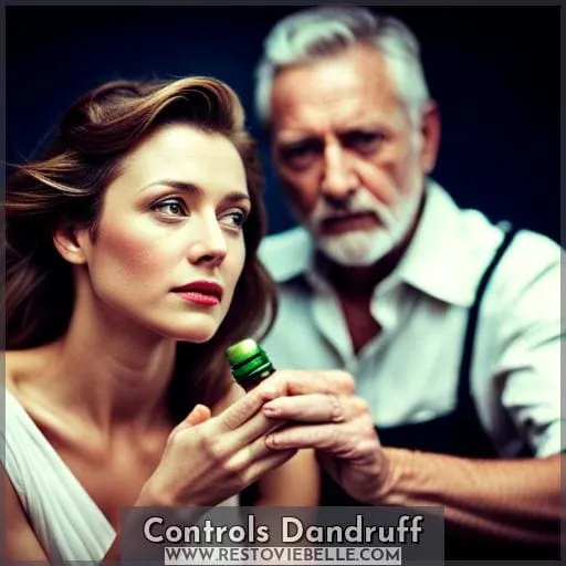 Controls Dandruff