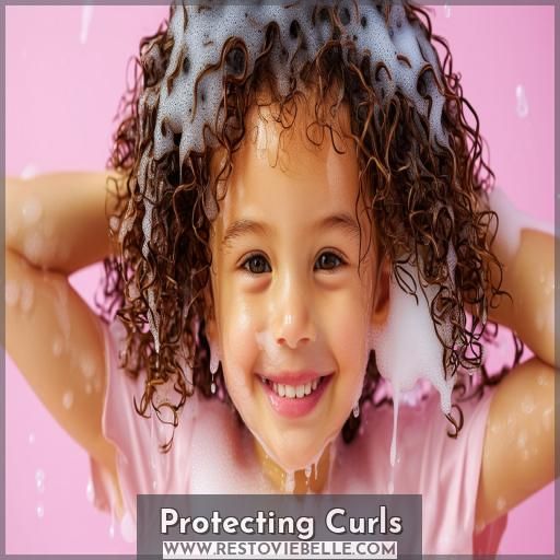 Protecting Curls Protecting Curls